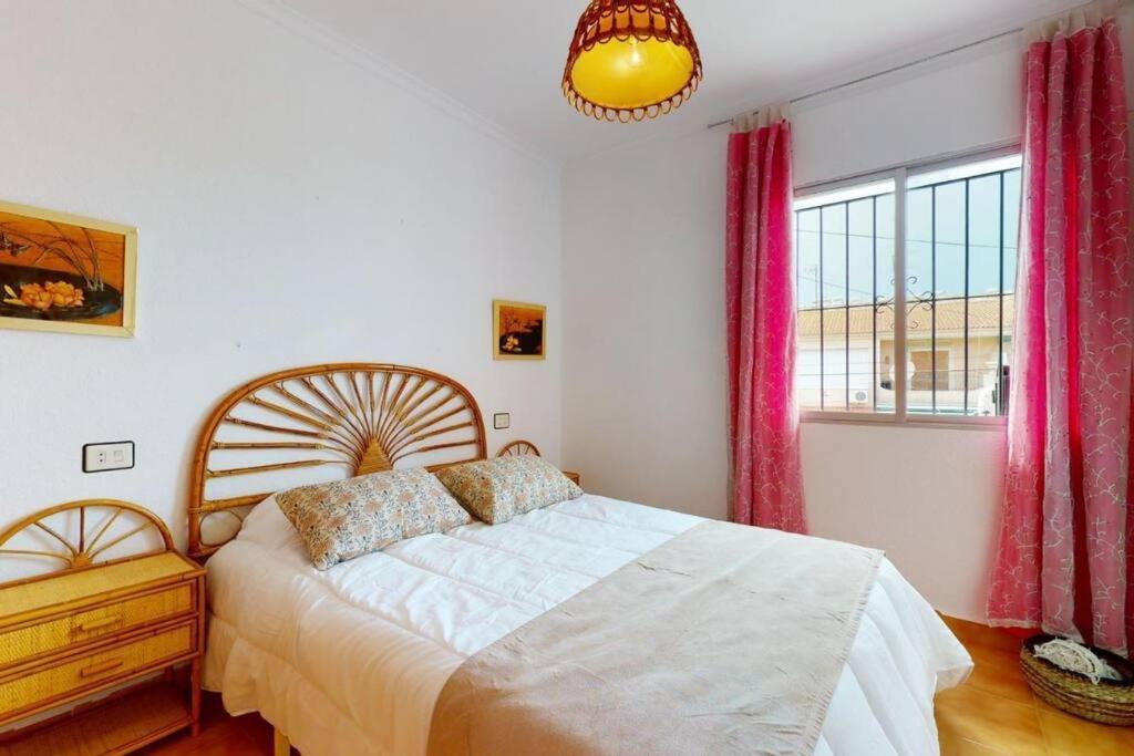 Casa Estambul Villa ซานเปรโดเดลปีนาตาร์ ภายนอก รูปภาพ